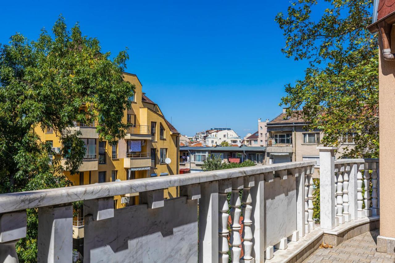 2Bd-2Bthr Apartment Close To The Ancient Town Plovdiv Luaran gambar